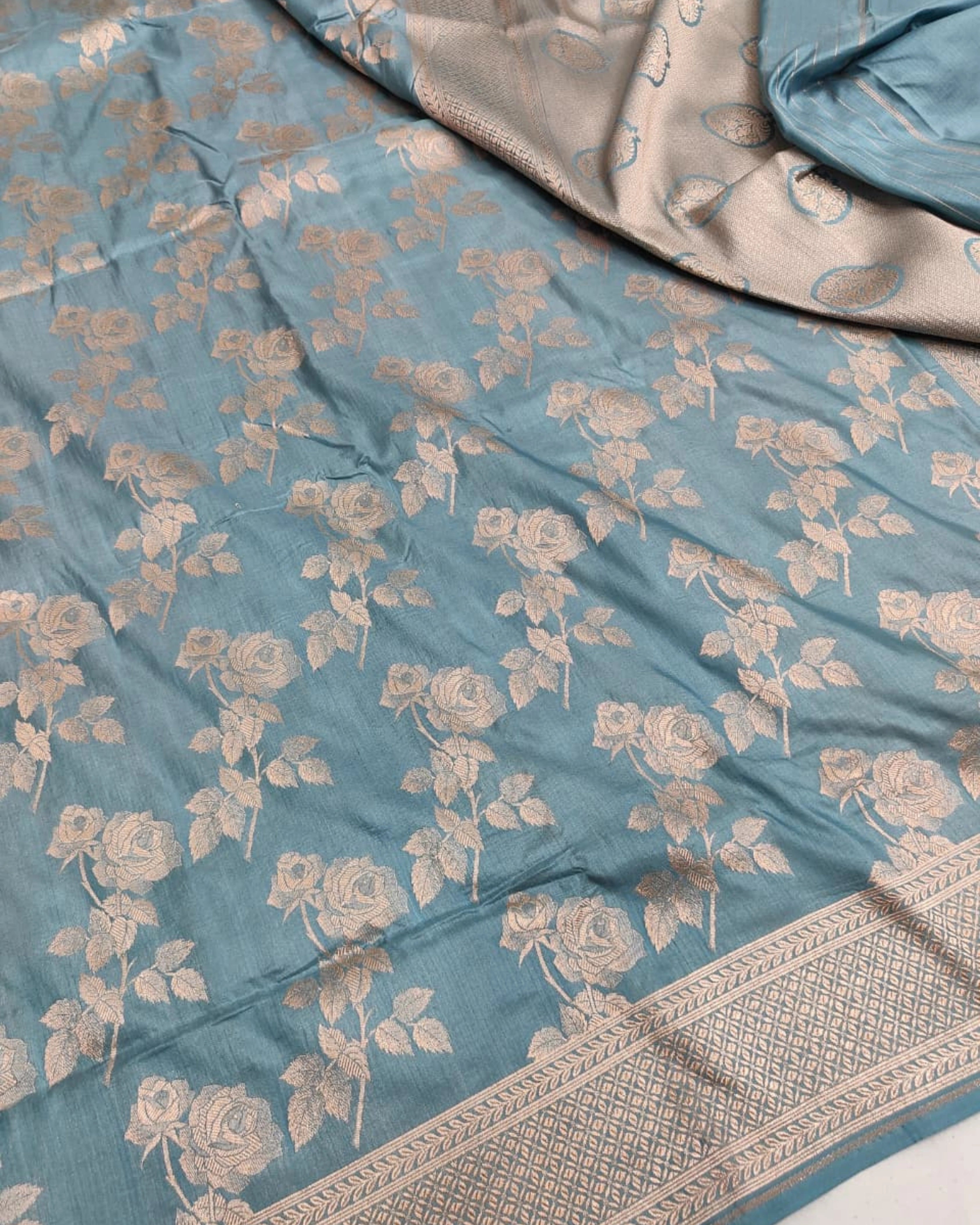 Pink Pure Banarasi Silk Saree with All-Over Gold Zari Floral Design and Matching Blouse