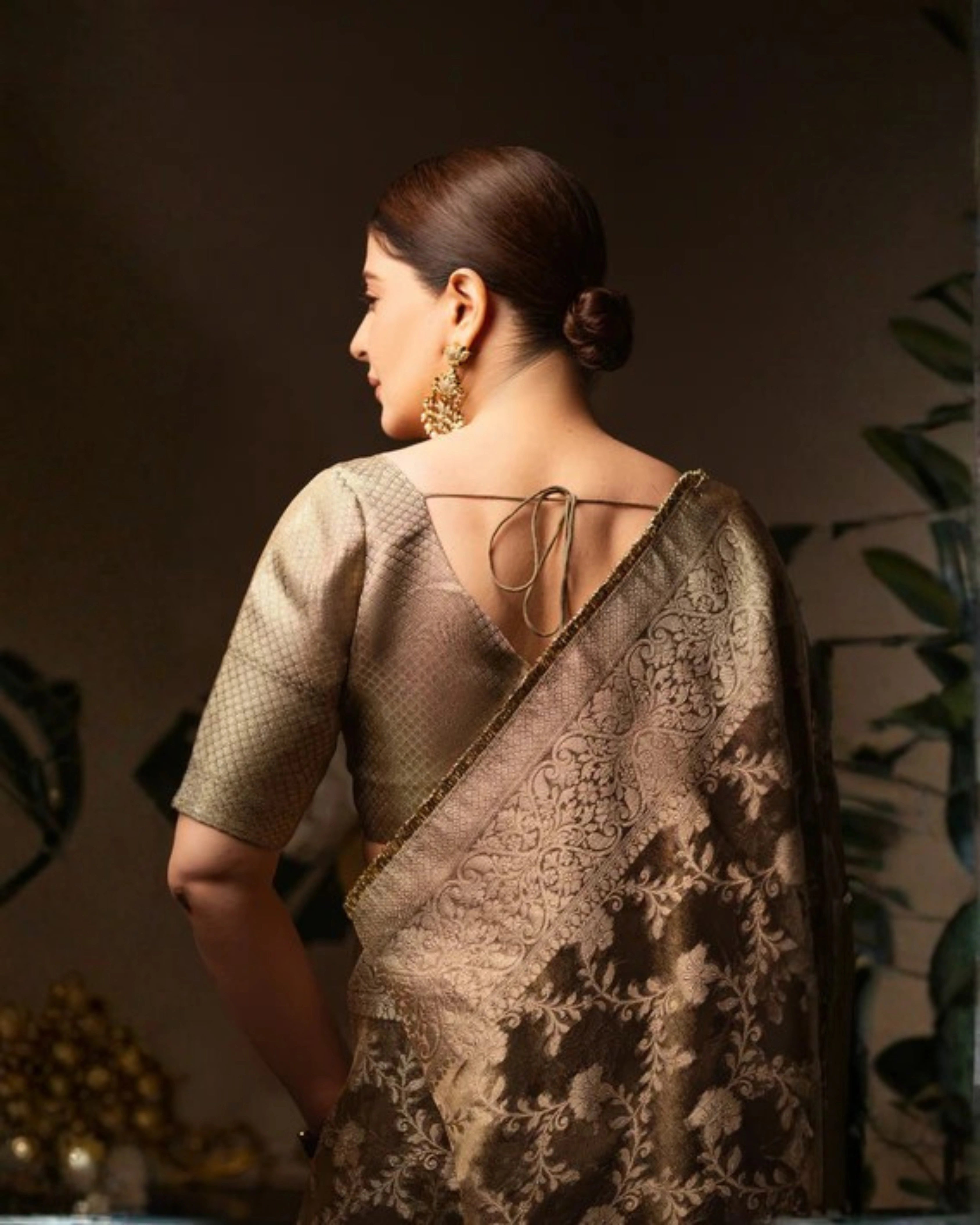 Grey Banarasi Silk Saree with Pure Gold Zari Floral Weaving and Matching Checked Blouse