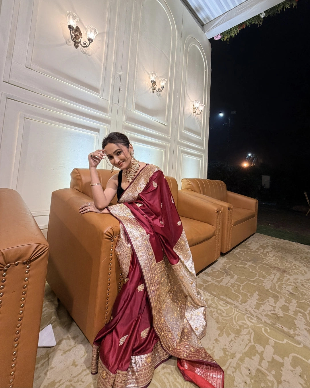 Maroon Pure Banarasi Silk Saree with All-Over Gold Zari Border Floral Leaf Design and Matching Blouse