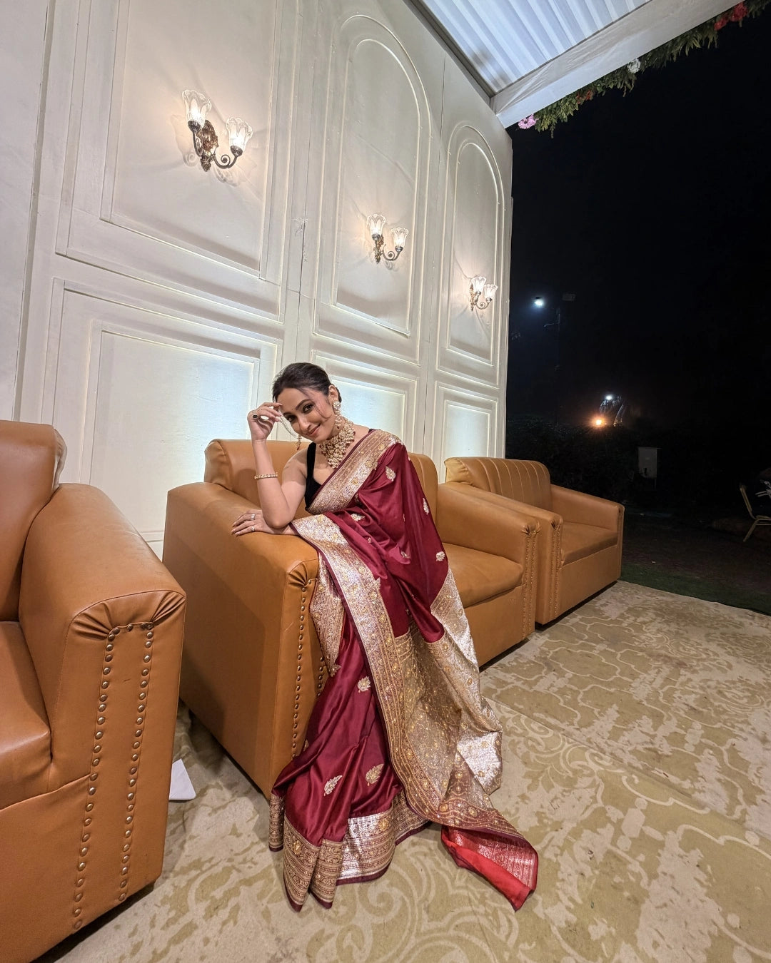 Maroon Pure Banarasi Silk Saree with All-Over Gold Zari Border Floral Leaf Design and Matching Blouse