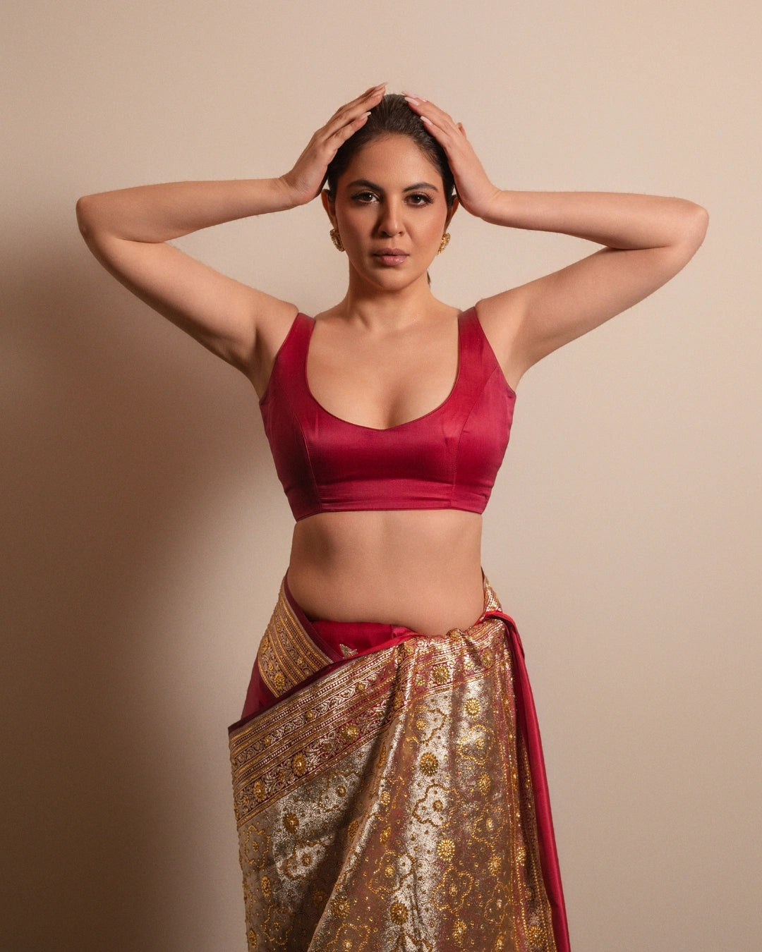 Maroon Pure Banarasi Silk Saree with All-Over Gold Zari Border Floral Leaf Design and Matching Blouse
