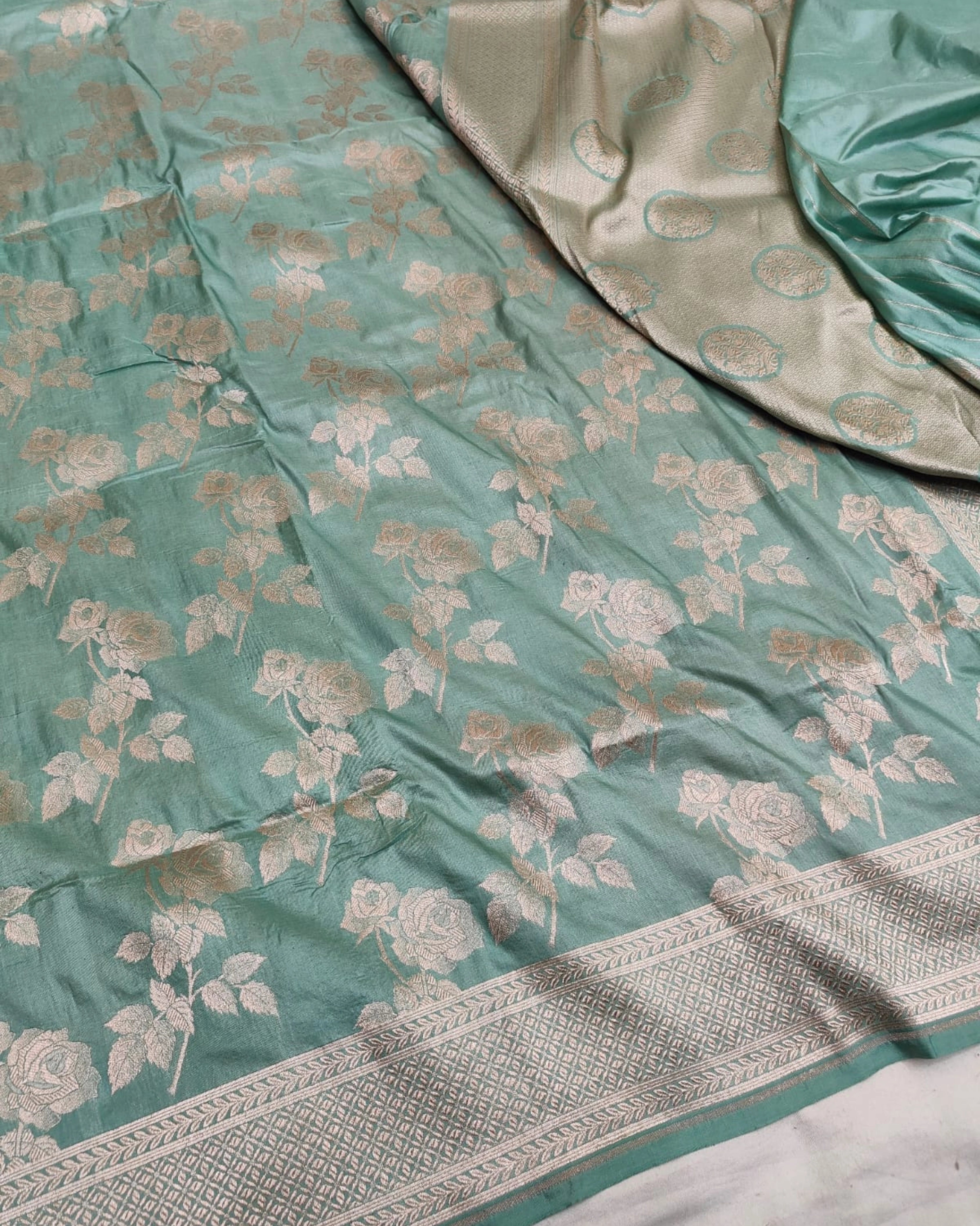 Pink Pure Banarasi Silk Saree with All-Over Gold Zari Floral Design and Matching Blouse