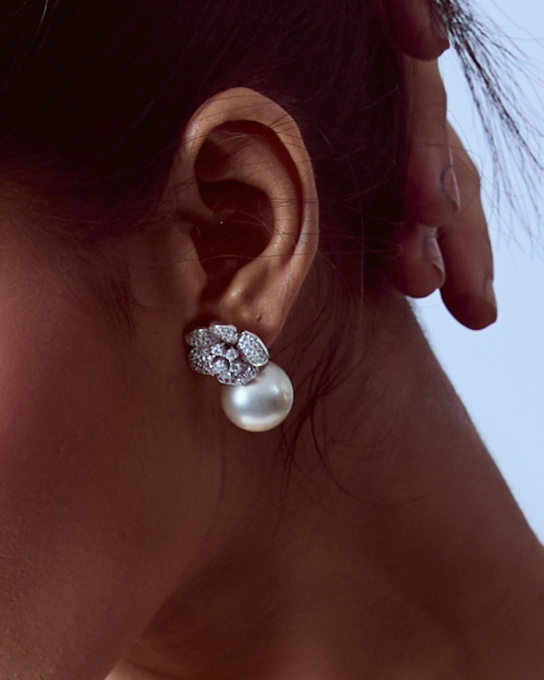 White Pearl Drop